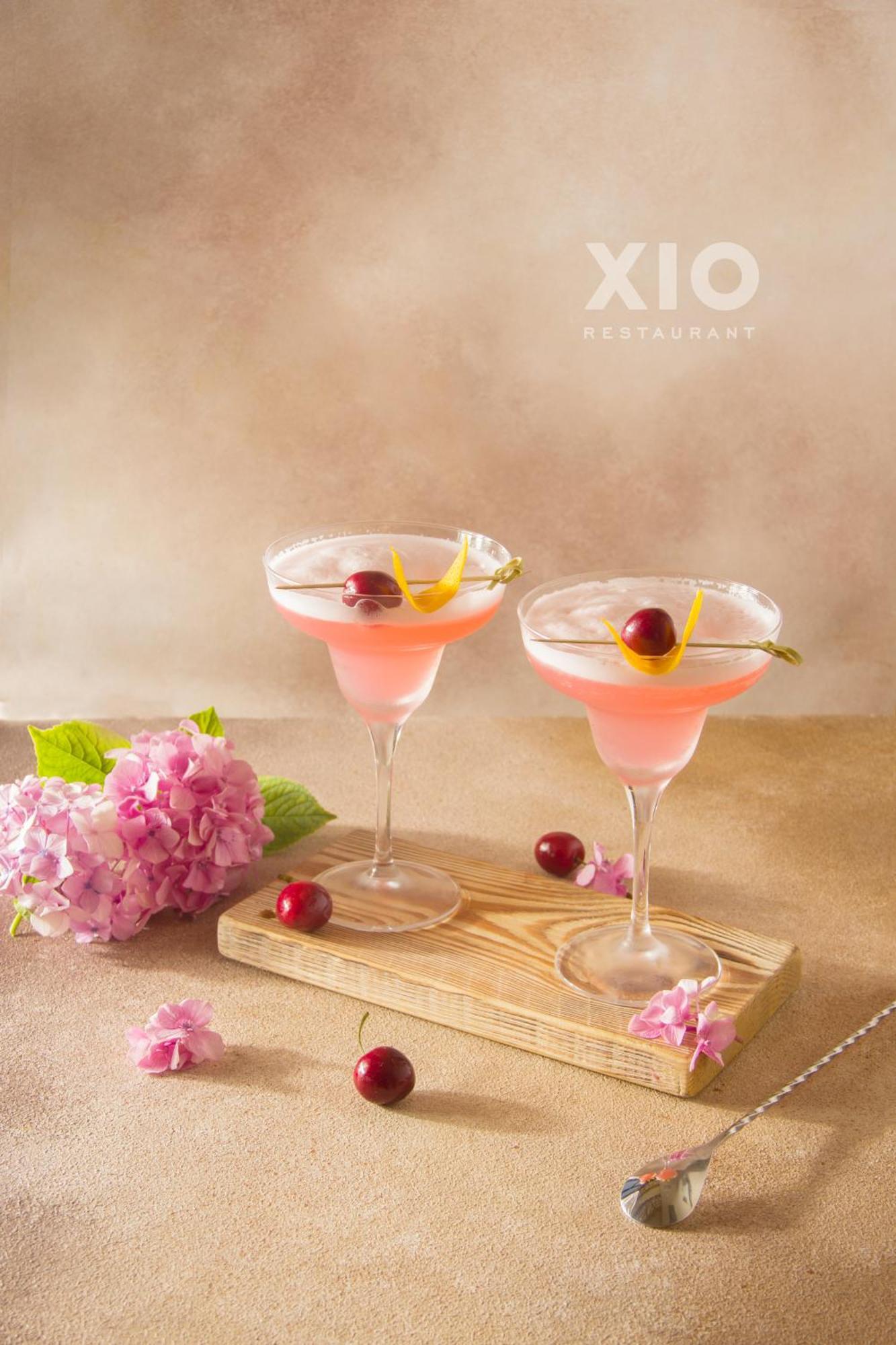 Xio Apartments Bar Exteriör bild